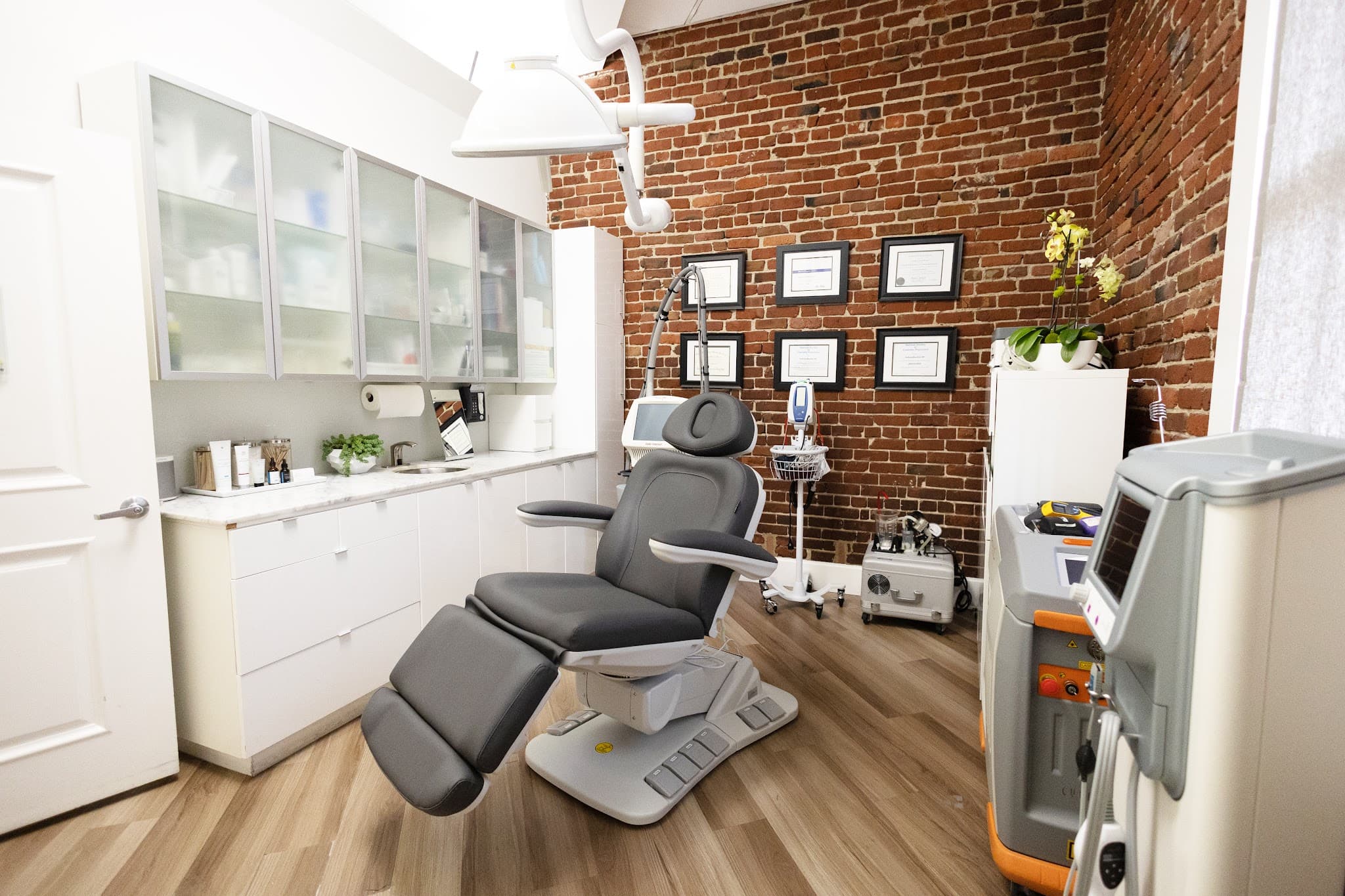 Aura Skin Spa