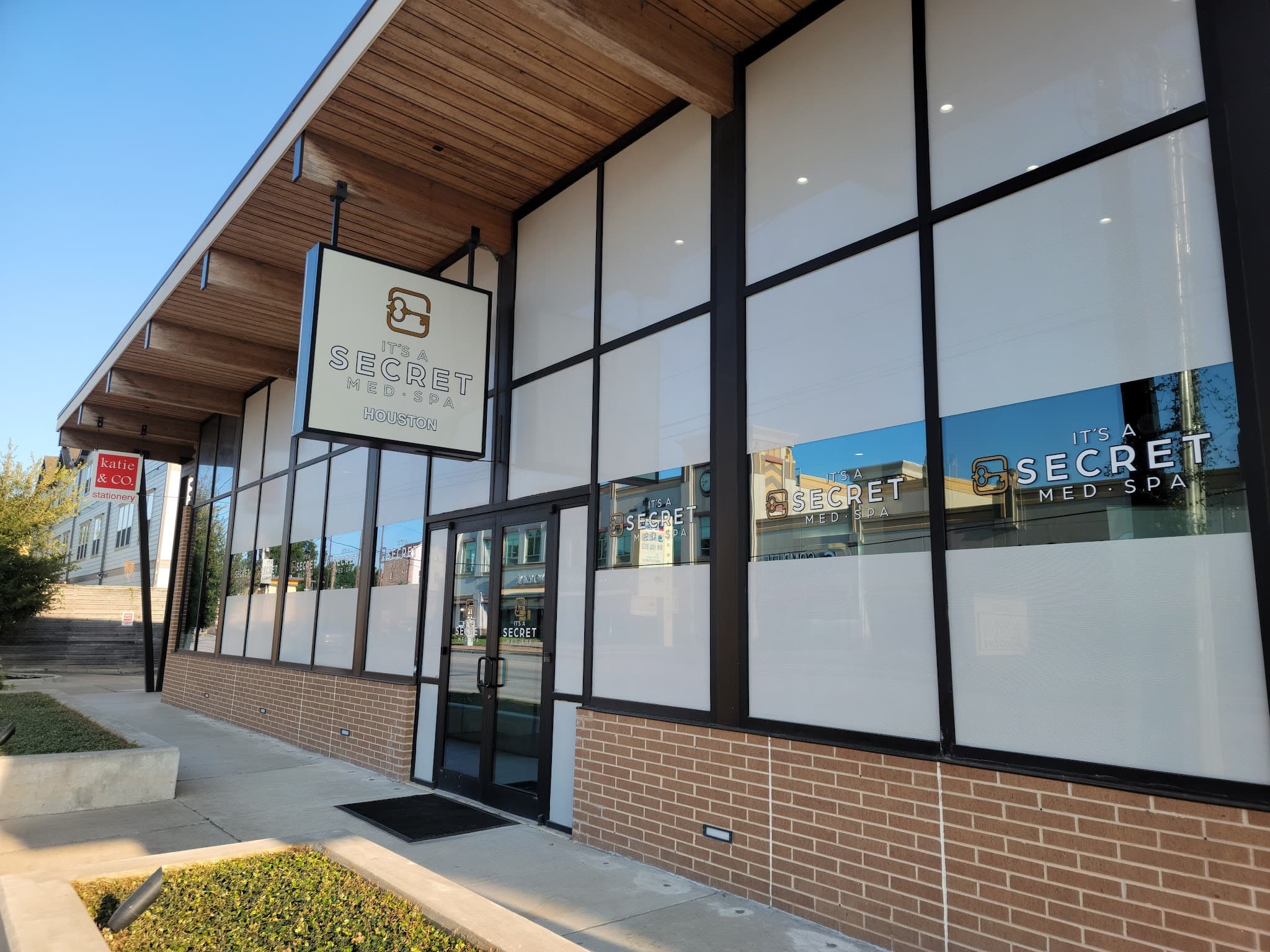 It's A Secret Med Spa - Houston
